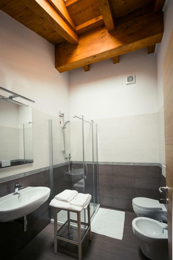 Agriturismo Mestroni Bressa エクステリア 写真