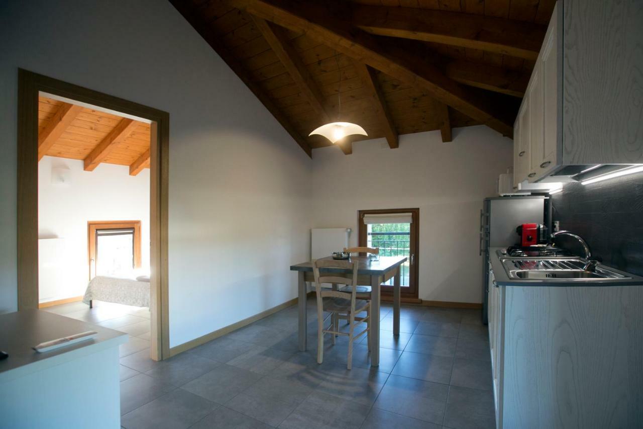 Agriturismo Mestroni Bressa エクステリア 写真