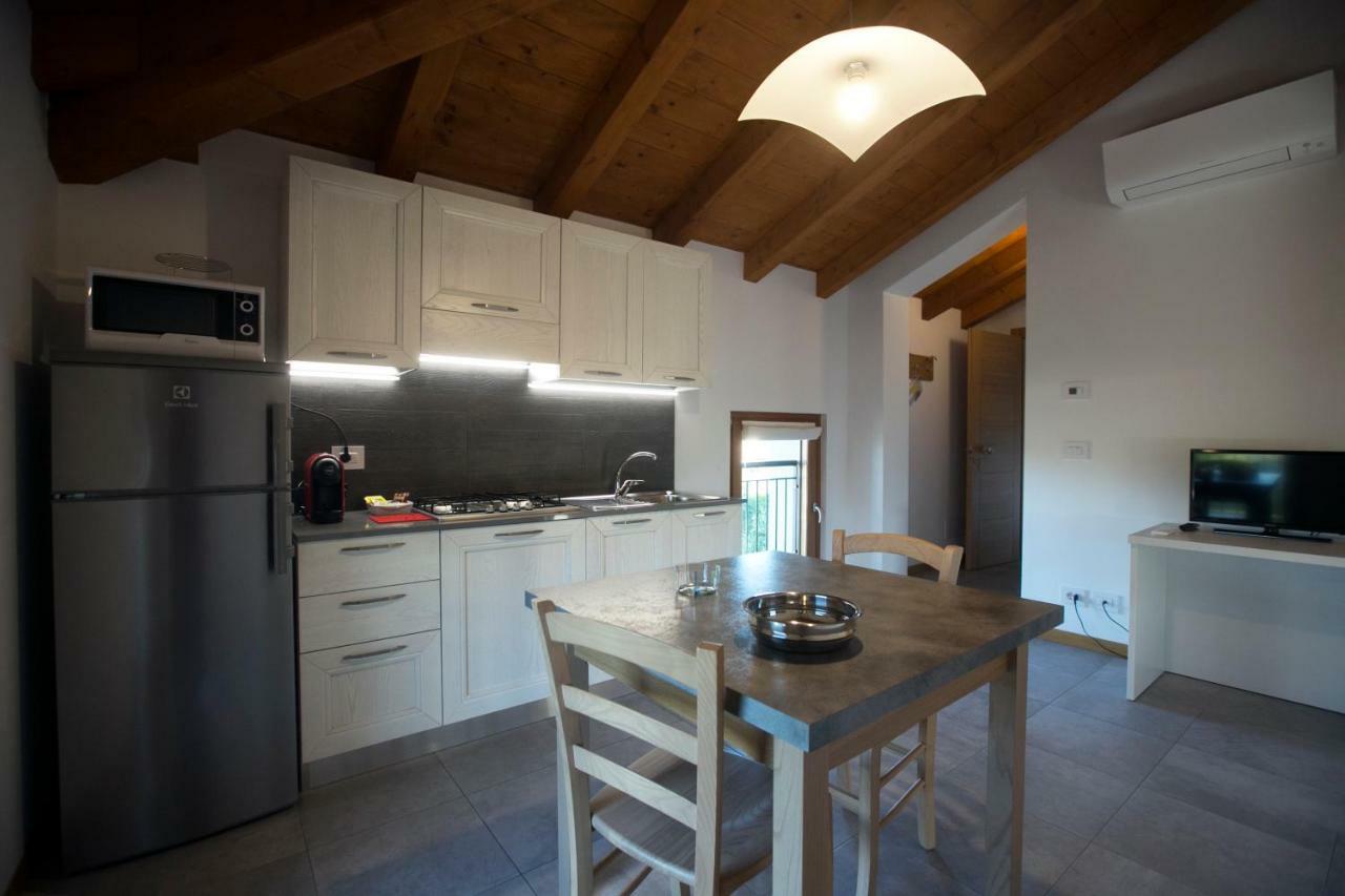 Agriturismo Mestroni Bressa エクステリア 写真