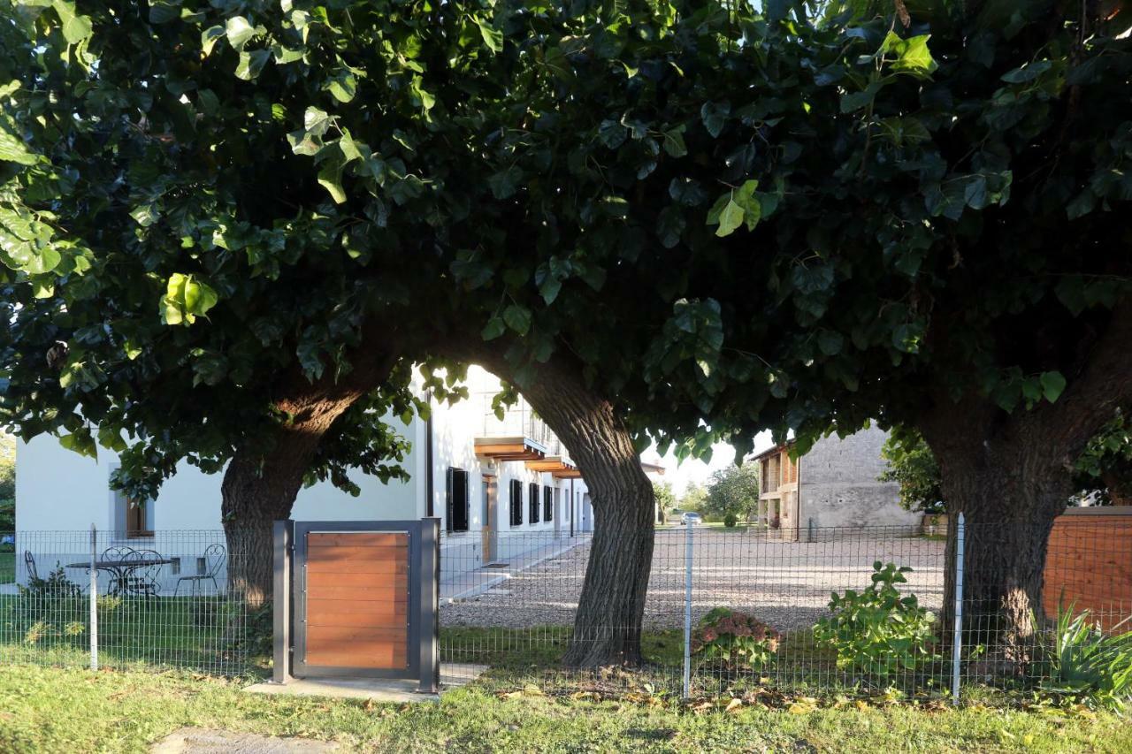 Agriturismo Mestroni Bressa エクステリア 写真