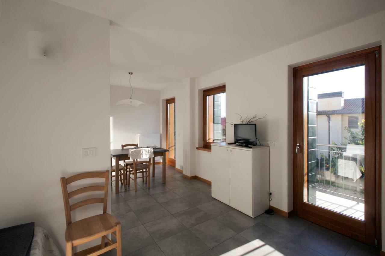 Agriturismo Mestroni Bressa エクステリア 写真